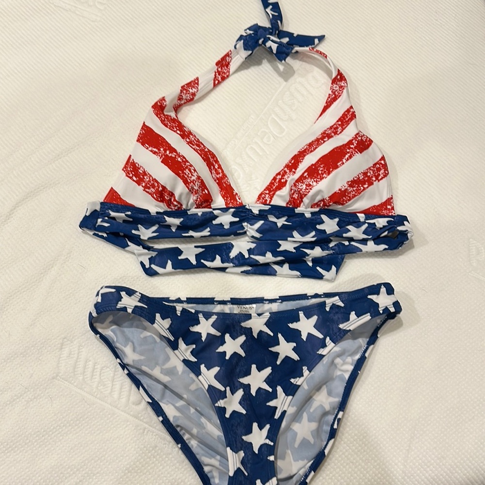 Selling a like new Venus brand bikini. Worn 2x’s. No wear shown.
